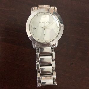 Michael Kors watch ( MK3084 )